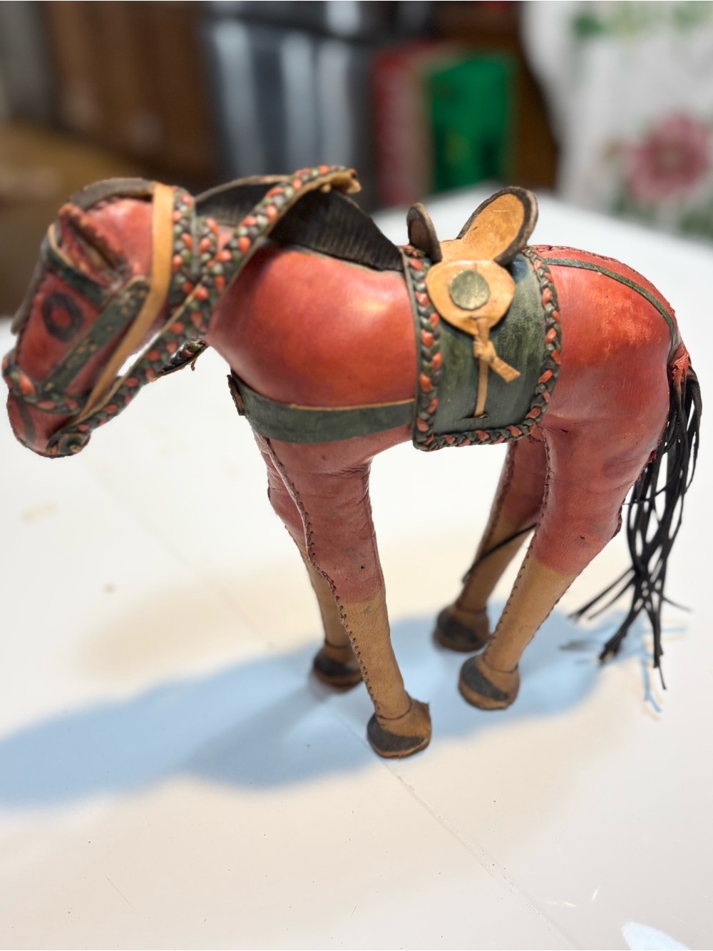 vintage leather-wrapped horse figurine style of folk art decorative collectible - Picture 2 of 11